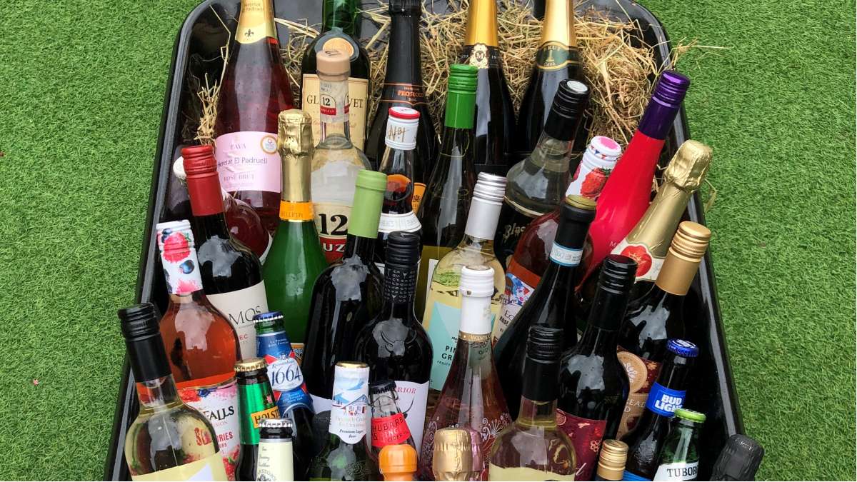 Enter Raffle to Win Wheelbarrow FULL of Booze Hosted By Sunraisers PTA